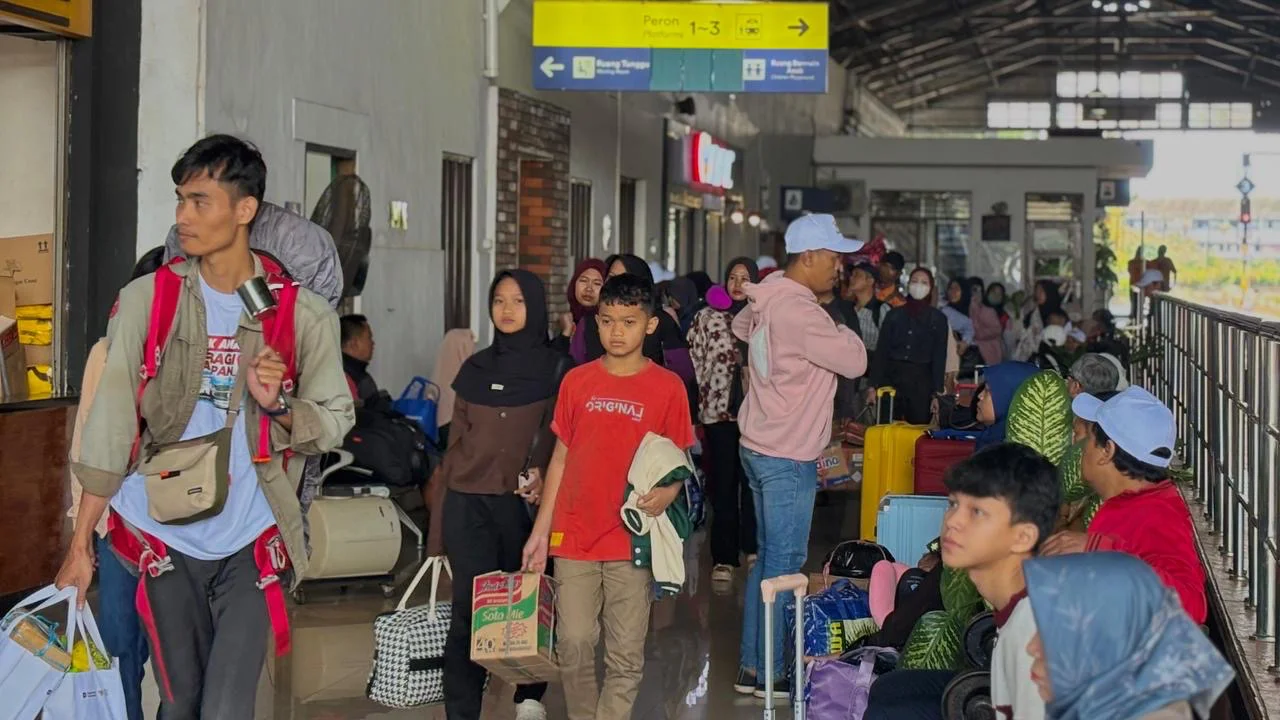 Angkutan Lebaran 2026 Telah Dilalui, Penumpang di Stasiun Pekalongan Tumbuh 16%