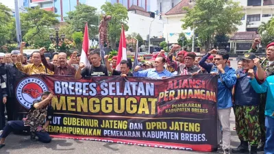 Rombongan Pegiat Pemekaran Brebes Selatan Tiba di Kantor Gubernur Jateng, Audiensi Bahas Kejelasan Paripurna