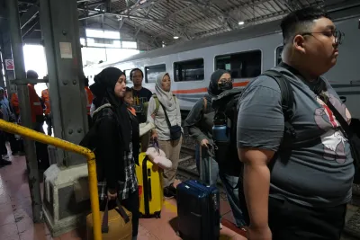 Imbas Insiden di Stasiun Bekasi Timur, Sebanyak 198 Penumpang Batalkan Tiket Perjalanan di Wilayah Daop 4 Semarang