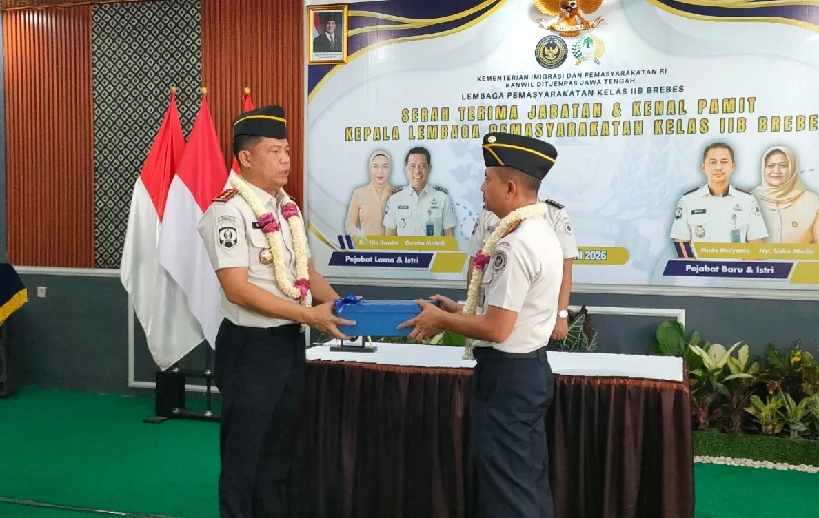 Sertijab Kepala Lapas Brebes dari Gowim Mahali kepada Mudo Mulyanto.