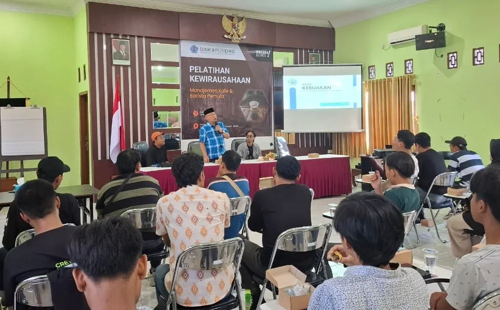 Dinkopumdag Brebes Gelar Pelatihan Manajemen Kafe Bagi Pelaku UMKM