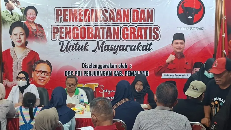 PDI Perjuangan se Jateng Kompak Gelar Pengobatan Gratis dan Sediakan Makan Siang Gratis