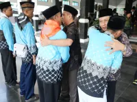 Kloter 9 Jadi Pembuka, Jemaah Haji Pemalang Mulai Diberangkatkan
