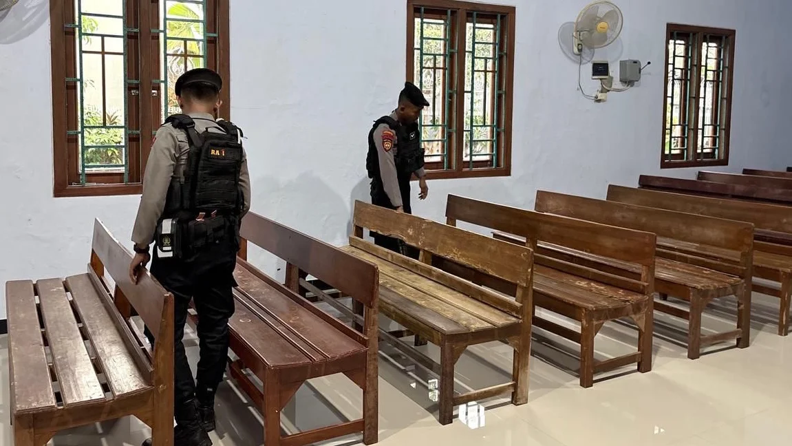 Sterilisasi Ibadah Jumat Agung, Polres Pekalongan Pastikan Keamanan Umat Nasrani