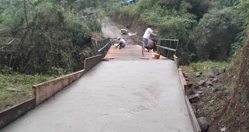 Jembatan Darurat Luwung Cilibur Brebes Rampung, Akses Warga Segera Pulih