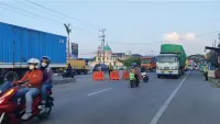 Proyek Pengecoran Jalan, Pantura Kendal Macet Parah hingga 3 Kilometer