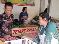 Dinkopumdag Brebes Sidak Sejumlah Pasar, Respon Peredaran Bawang Bombay Mini