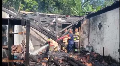 Rumah Terbakar di Pekalongan Saat Ditinggal Penyembelihan Kurban, Kerugian Capai Rp. 196 Juta
