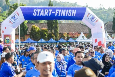 Ribuan Guru dan Tendik Ramaikan Fun Run Bareng Sekda di Selo Boyolali
