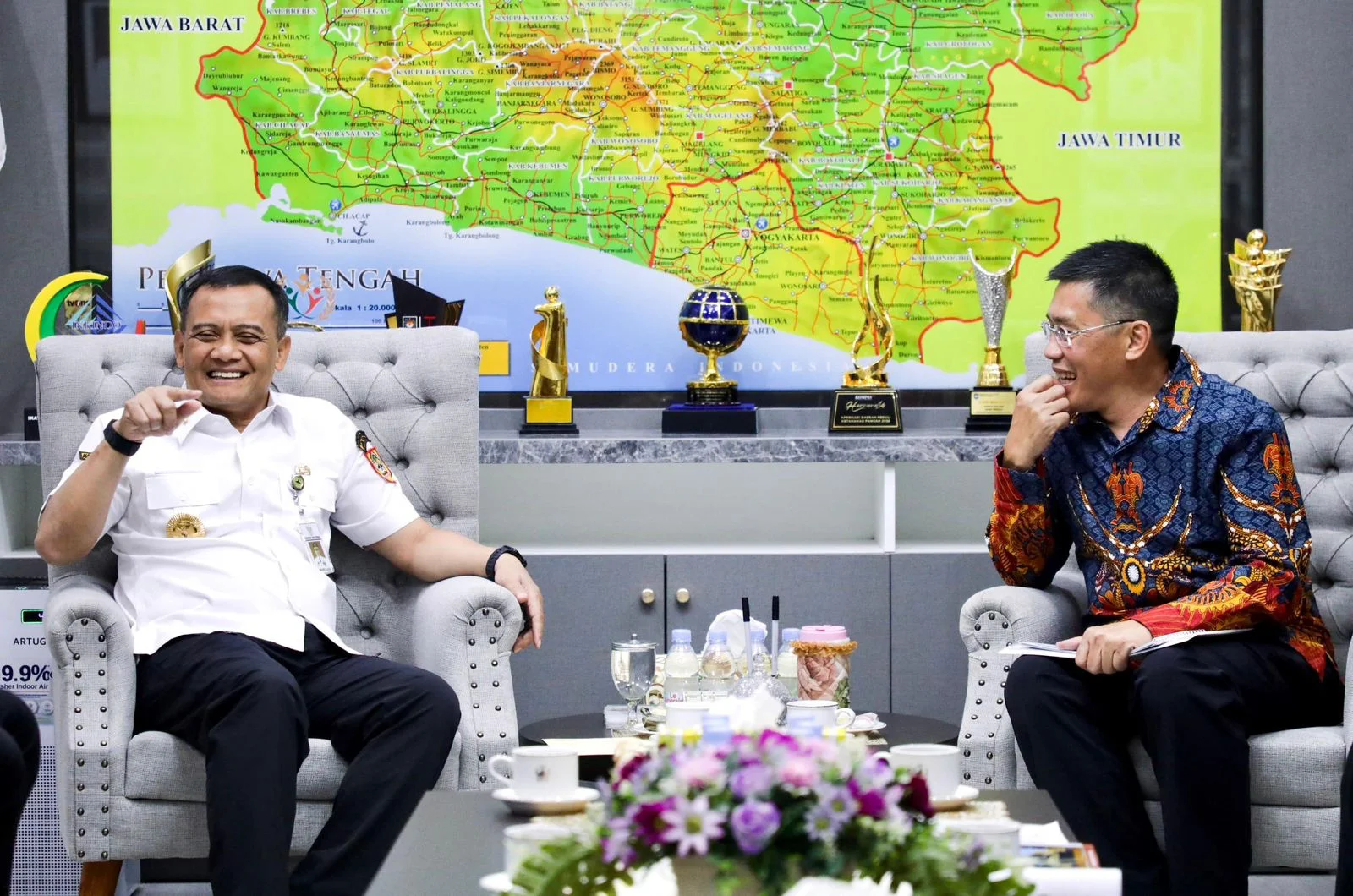 50 Biksu Lintas Negara Jalan Kaki ke Borobudur, Waisak 2026 Jadi Simbol Perdamaian Dunia