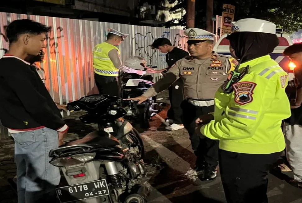Berisik Ganggu Warga, Satlantas Polresta Banyumas Preteli 26 Knalpot Brong