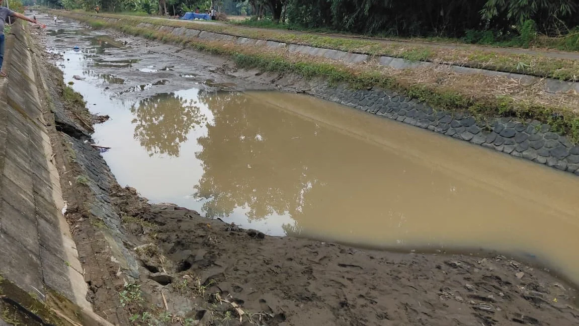 Kakak Beradik Ditemukan Tewas Tenggelam di Kubangan Sungai Bodri Kendal