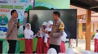 Polsek Weleri Edukasi Ratusan Siswa SD di Kendal tentang Bahaya Bullying
