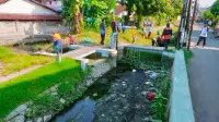 Dari Bali ke Jakarta, Run For Rivers Singgah di Tegal Bersihkan Sungai