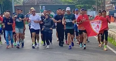 Komunitas Sungai Watch Saat Tiba di Batang, Disambut Bupati Faiz Dukung Kampanye Run for Rivers