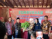 TOT Pertanian Terintegrasi di Limbangan Cetak Petani Milenial Berbasis Teknologi di Kendal
