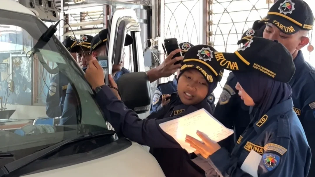 PKTJ Tegal Gelar Teaching Factory, Taruna Belajar Uji Kendaraan