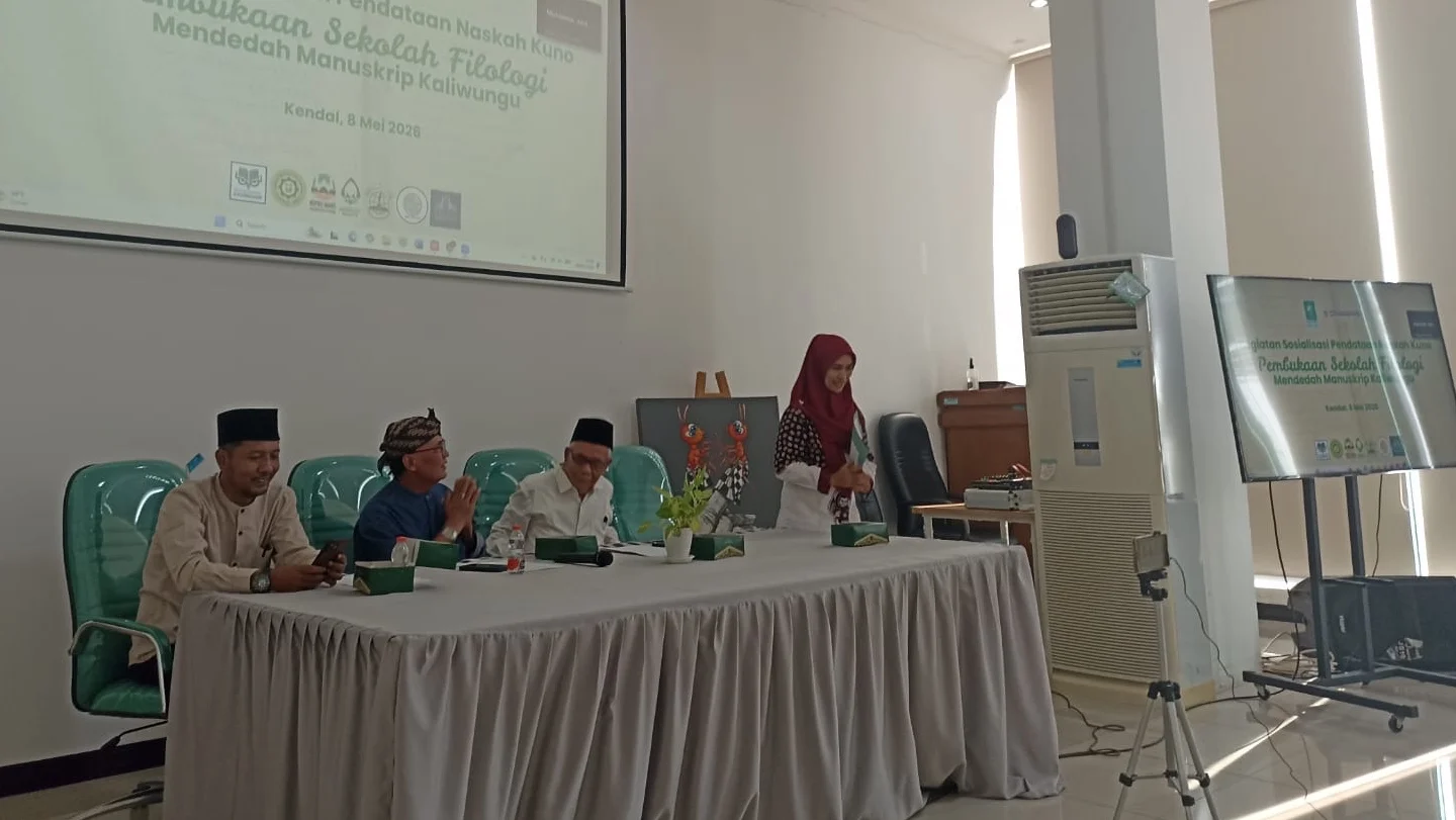 pembukaan sekolah filologi dan sosialisasi pendataan naskah kuno di Dinarpus kendal jumat 8 mei 2026. (edhot)