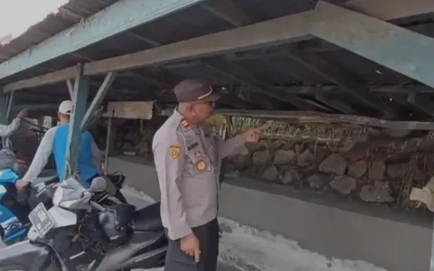 Polsek Jatinegara Tegal Ubah Pangkalan Ojek Jadi Pos Permanen yang Nyaman