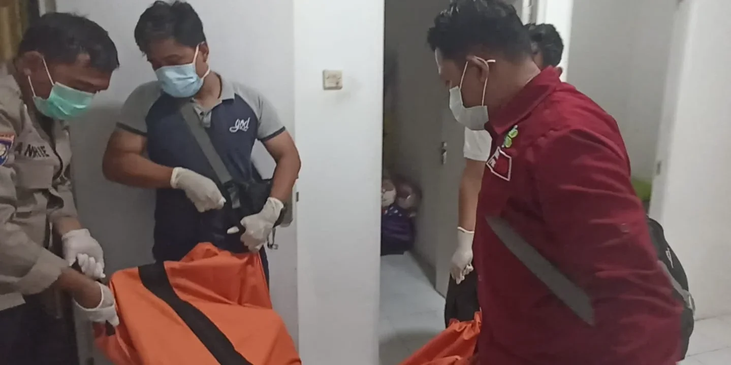 Tinggal di Rumah Seorang Diri, Kakek 66 Tahun di Kendal Ditemukan Meninggal, Warga Sempat Dobrak Pintu