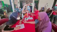 Antusias Tinggi, Warga Tegal Padati Layanan Kesehatan dan Dapur Marhaen PDIP