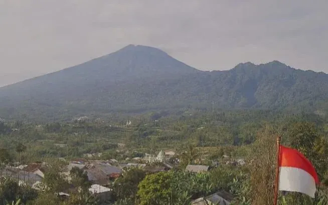 Anggota DPRD Kabupaten Tegal, Nuridin : Gunung Slamet Baik-Baik Saja