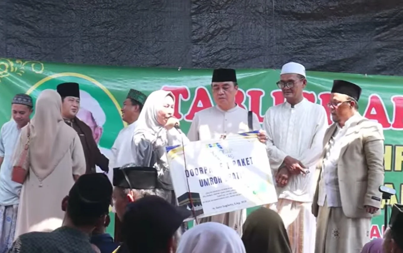 Rejeki Nomplok, Pedagang Mainan Asal Demangharjo Tegal Dapat Umrah di Haul KH Zaenal Arifin
