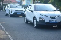 Pemkab Batang Uji Coba Mobil Listrik untuk Kendaraan Operasional Kepala OPD