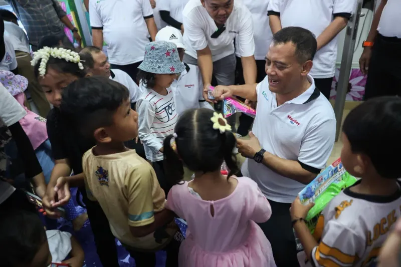 Fasilitasi Pengasuhan Anak Buruh, Ahmad Luthfi Resmikan Daycare Tripartit Berdikari