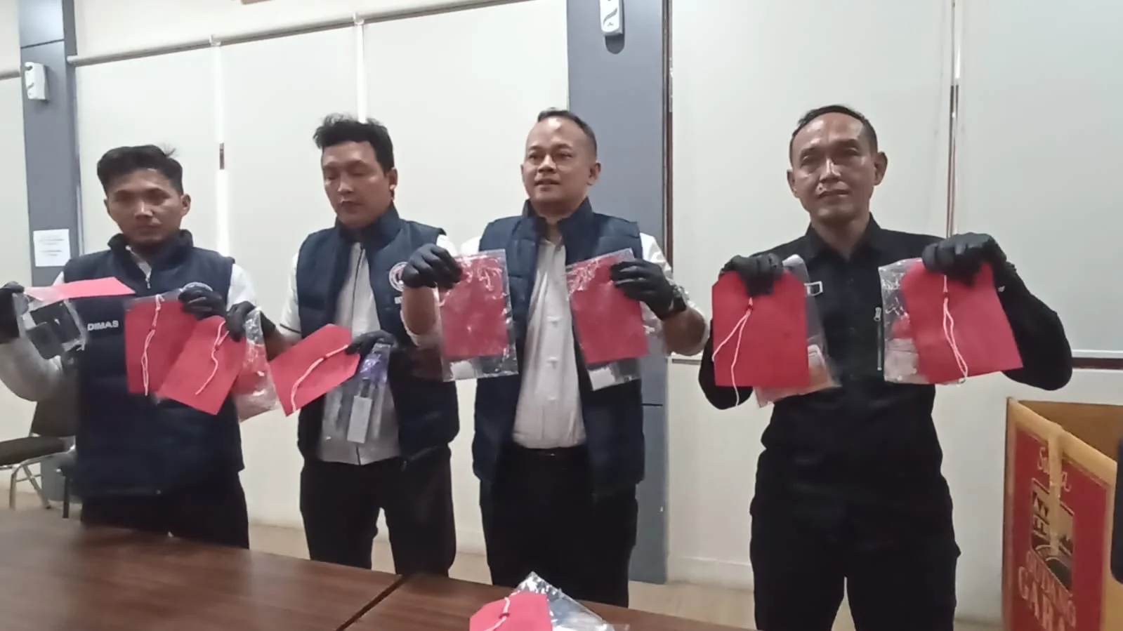 Kolaborasi TNI-Polri Bongkar Peredaran Sabu di Kendal, Pelaku Terancam 20 Tahun Penjara
