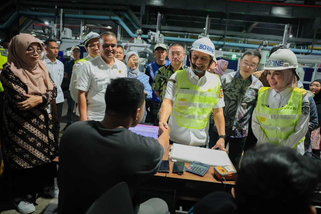 Gubernur Jateng Dorong Investor Prioritaskan Tenaga Kerja Lokal