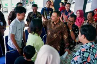 Ahmad Luthfi Cek Posko SPMB dan Sekolah: Seleksi Lancar, Pelayanan Raih Bintang Lima