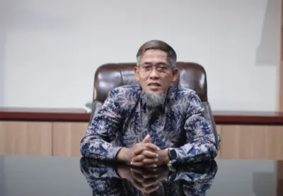 Tekan "Fatherless", Pemprov Jateng Terbitkan SE Ayah Ambil Rapor dan Antar Sekolah