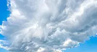 Prakiraan Cuaca Kota Tegal Hari Ini Awan Tebal dengan Potensi Hujan Ringan
