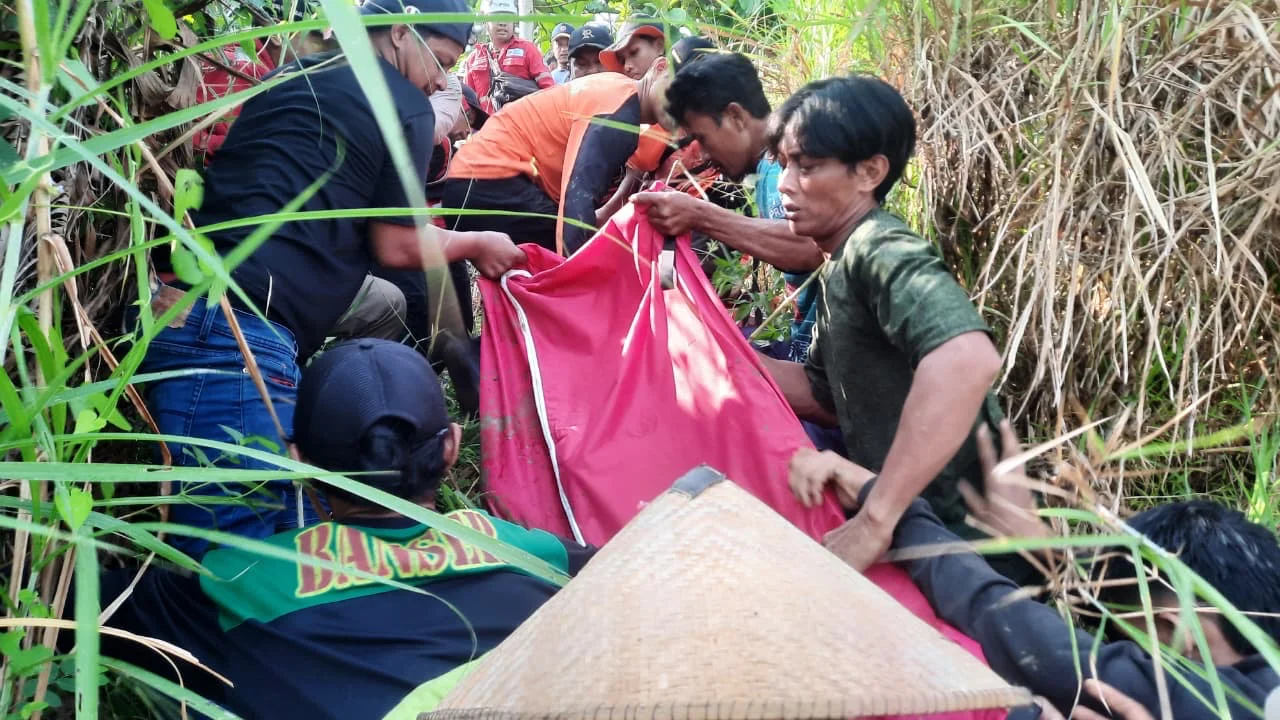 Korban Tenggelam Sungai Bodri di Patebon Kendal Ditemukan, Tersangkut Jaring Warga