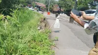Jalur Kaliwungu–Boja Kendal Lumpuh Sebagian, Perbaikan Jalan Ambles Belum Dimulai