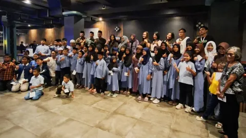 BG Kitchen dan 101 Biliar Tegal Berbagi di 10 Muharram