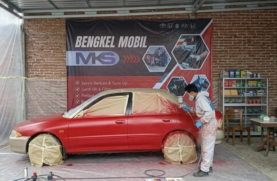 Perbaikan cat bodi mobil di Bengkel MKS Tegal