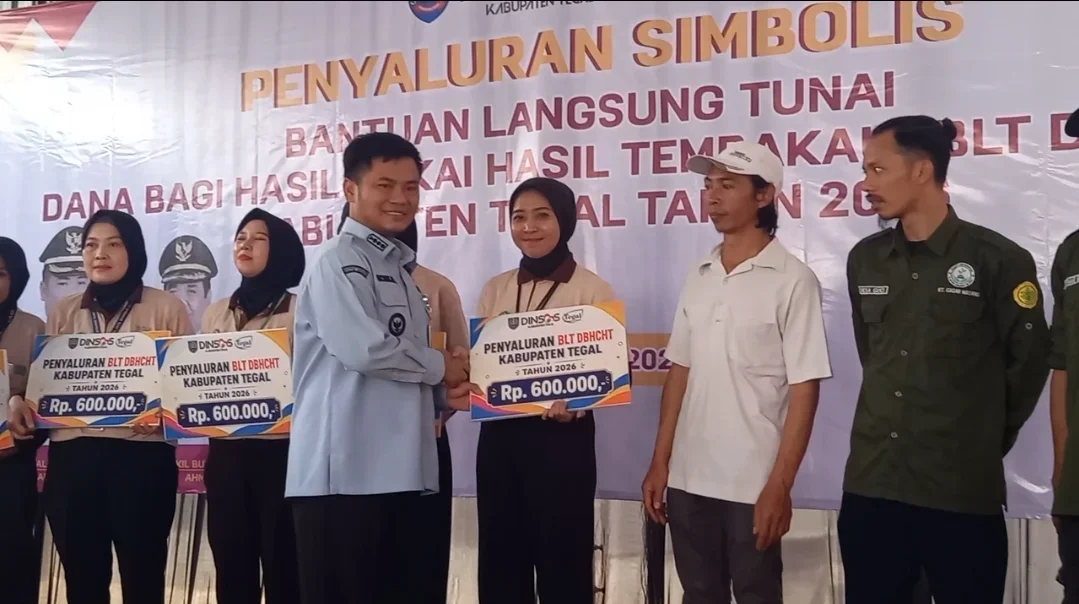 Kabupaten Tegal Salurkan BLT DBHCHT Rp1,785 Miliar untuk 2.975 Buruh Rokok dan Petani Tembakau