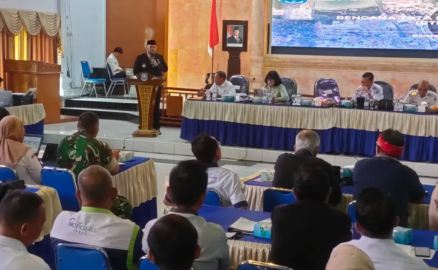Wali Kota Tegal Dedy Yon Supriyono
