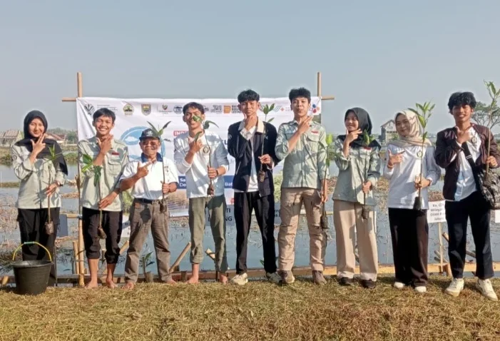 Mahasiswa PSDKU Undip Batang