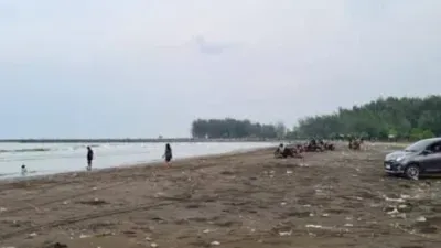 [EDITORIAL] Giant Seawall dan Penyelamatan Pesisir Pantura