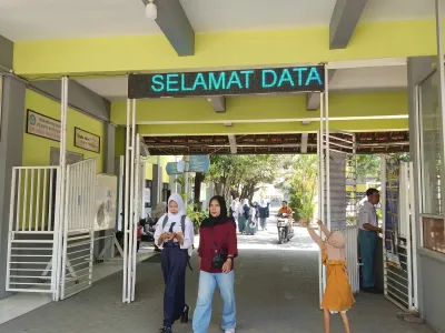 Patut Dicontoh, SMKN 1 Pemalang Terapkan Antrean Digital dalam SPMB