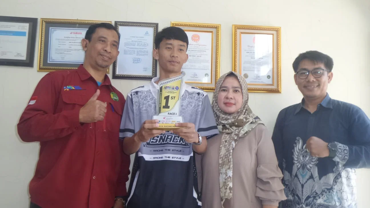 Siswa SMK Islamiyah Tegal Juara 1 Yamaha Sunday Race 2026 di Sirkuit Mandalika