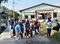 KKN UMUS Moga Inisiasi Plogging Walk, Dorong Kesadaran Pengelolaan Sampah Rumah Tangga