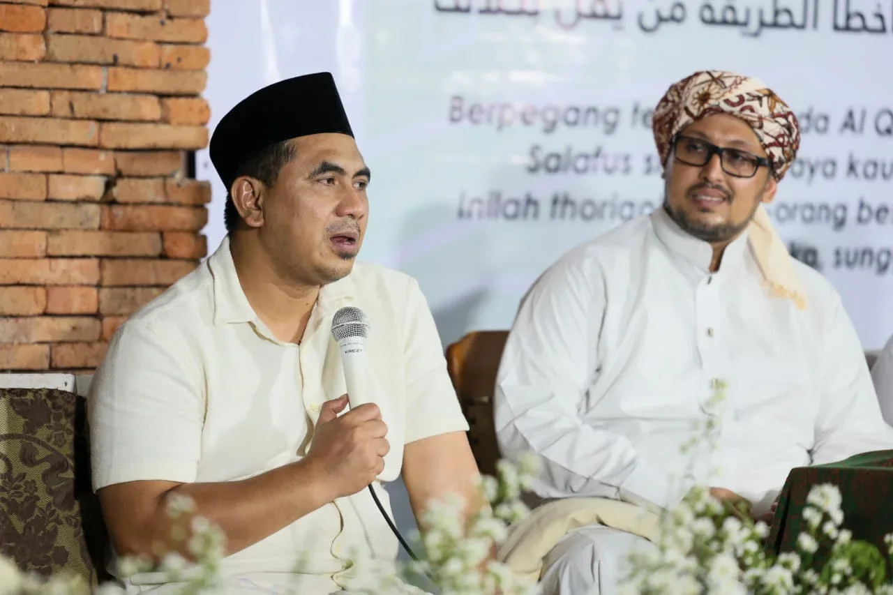 Haul Akbar Ponpes Al Marom Gerakkan Ekonomi Warga, Wagub Taj Yasin: Saya Lihat Dagangan Laris Semua