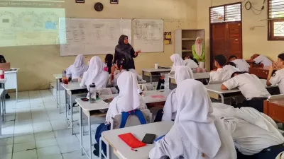 Bawaslu Kendal Gandeng SMA Negeri 2, Siapkan Pemilih Pemula Berintegritas untuk Pemilu 2029