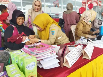 Targetkan 2.800 Ibu dan Anak, Alfamart-Cussons Baby Gelar Posyandu di 28 Titik