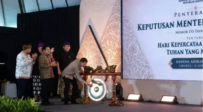 Menteri Kebudayaan Luncurkan Kalender Digital Jawa Purwa
