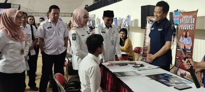KIK Dongkrak Peluang Kerja Lokal, Pengiriman PMI Asal Kendal Turun Lebih dari 50 Persen